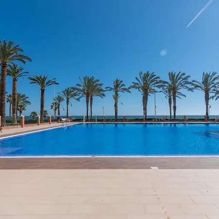 Familiar, Terraza Con Vistas Al Mar, Piscina, Pistas De Tenis, Wifi Y En Primera Linea De Playa